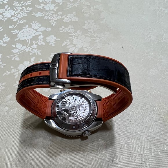 Omega SeaMaster Planet Ocean 600m Automatic Chronograph Swiss Made - Picture 5 of 15